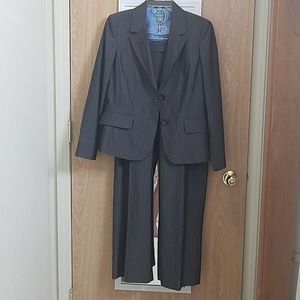 Suit